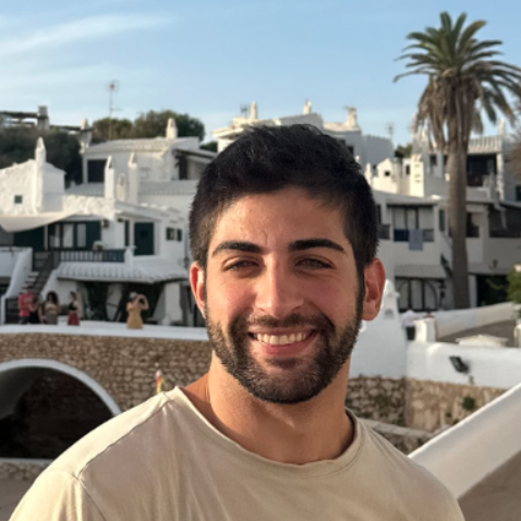 Aarón Tovar - Product Builder - AI
