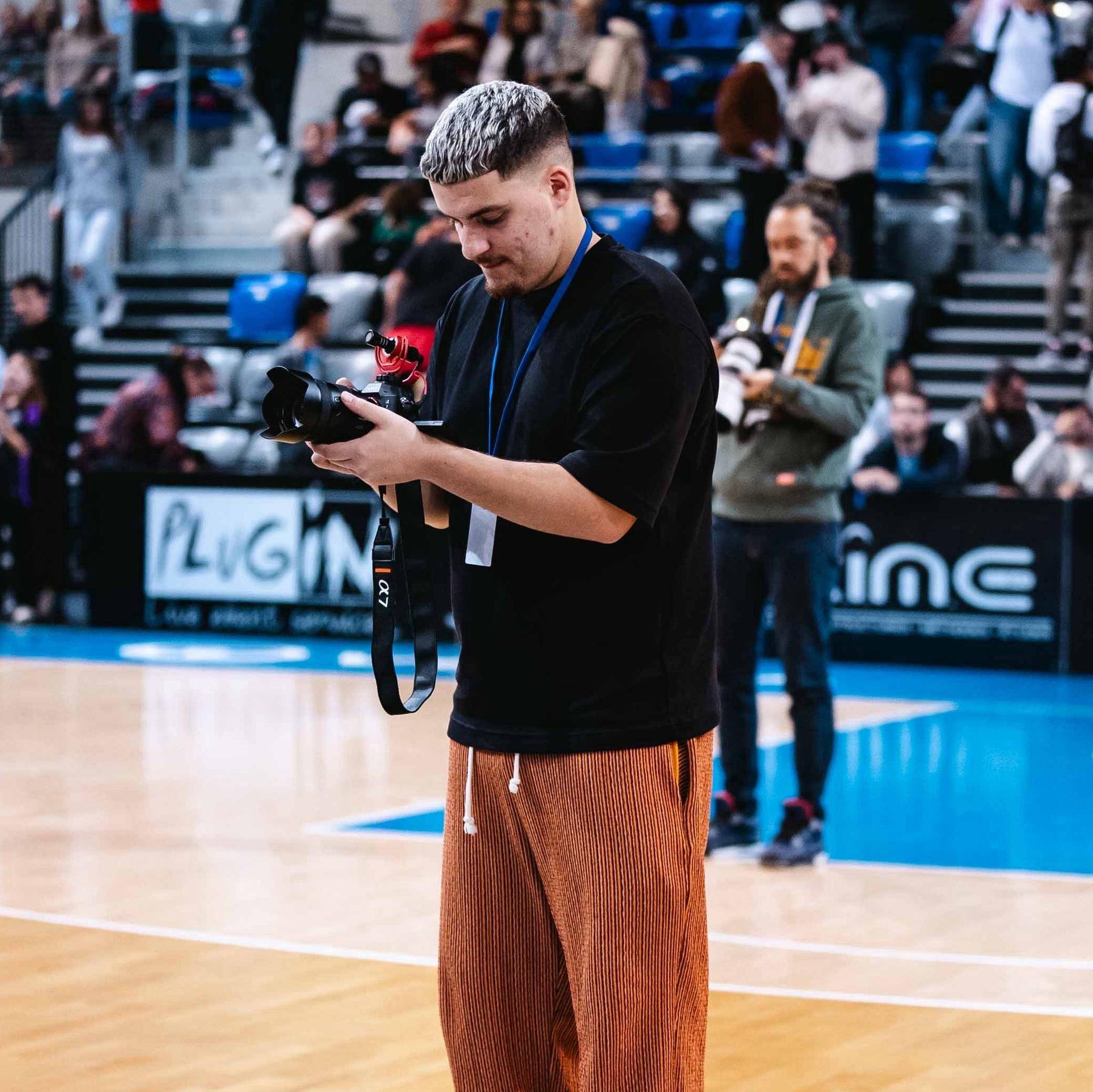 Nolan Fraval - Content creator, Community Manager, Monteur