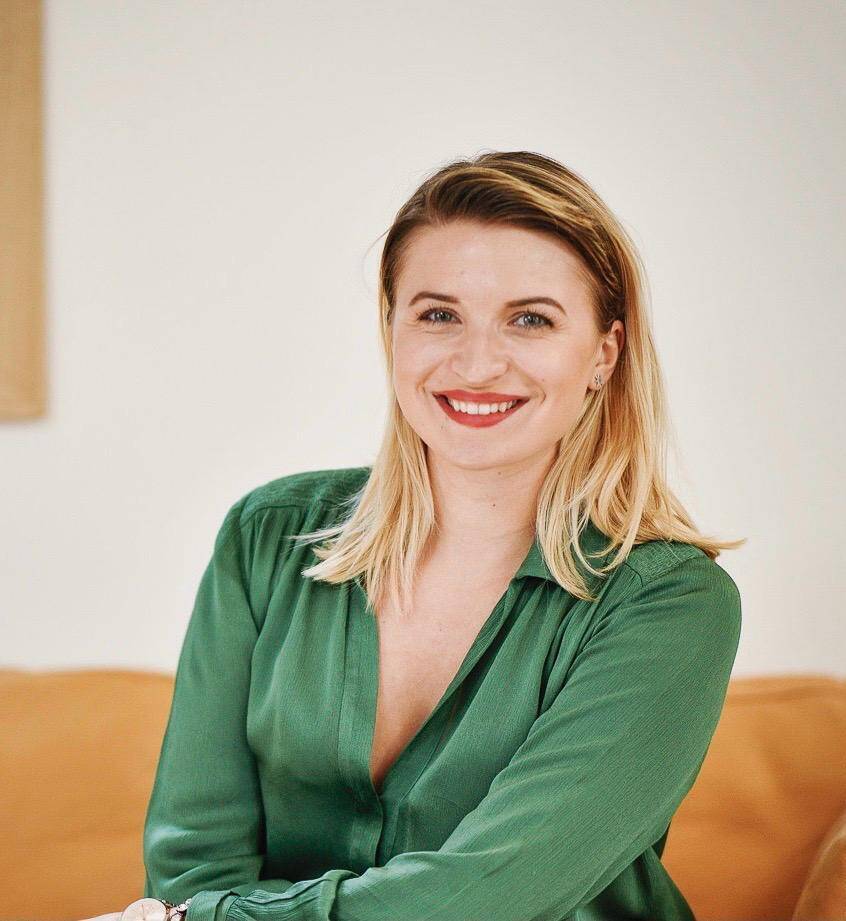Maria N. - Assistante Administrative et Communication