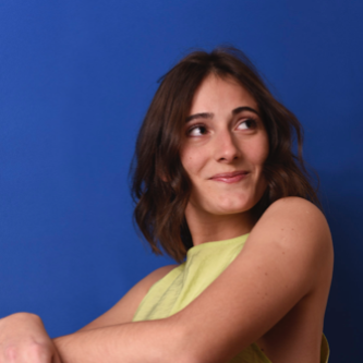 Jimena Santiá - Graphic Designer