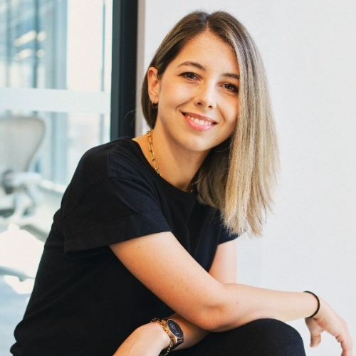 Alina  - Senior Product Designer
