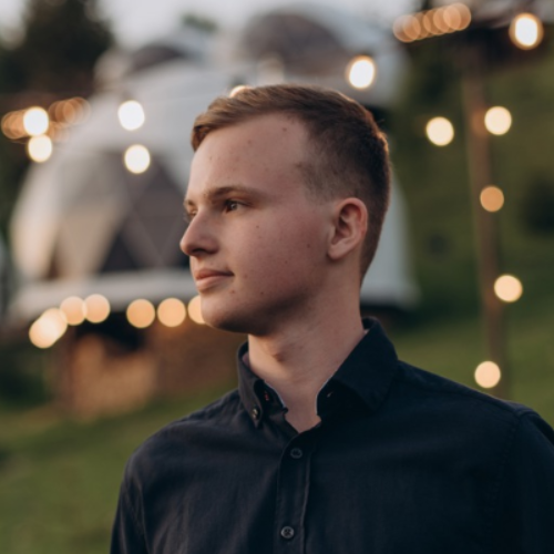 Bohdan Tomchyshen - Python Developer