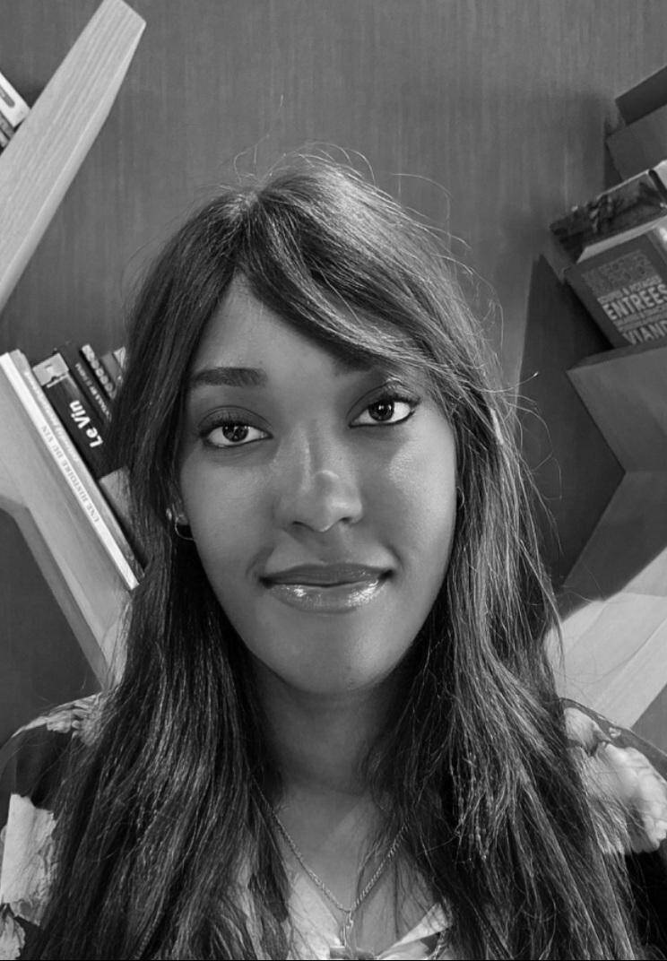 Estelle D.