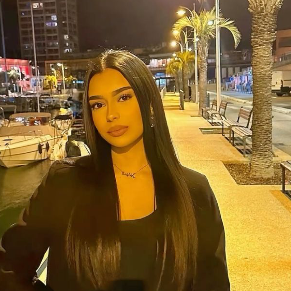 Selen Ozkan