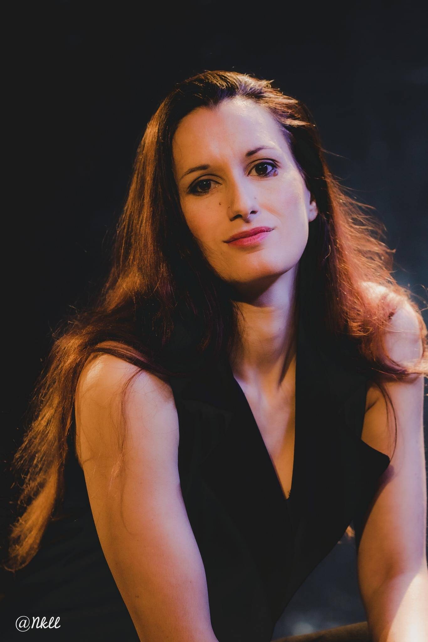 Elsa R.