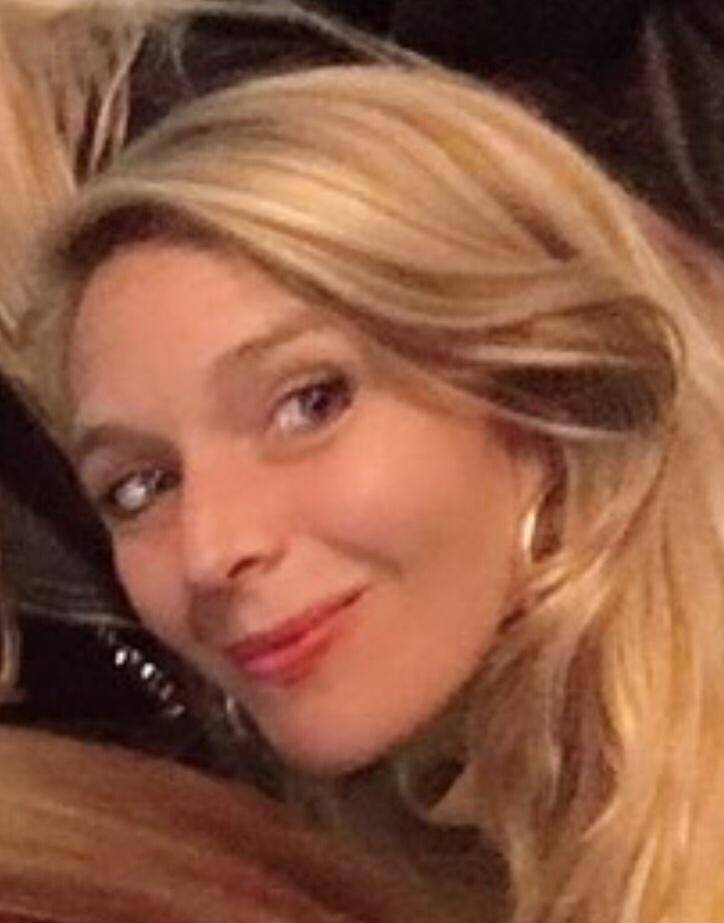 Elise B.