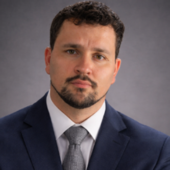 Alexander Yufer - Consultor funcional