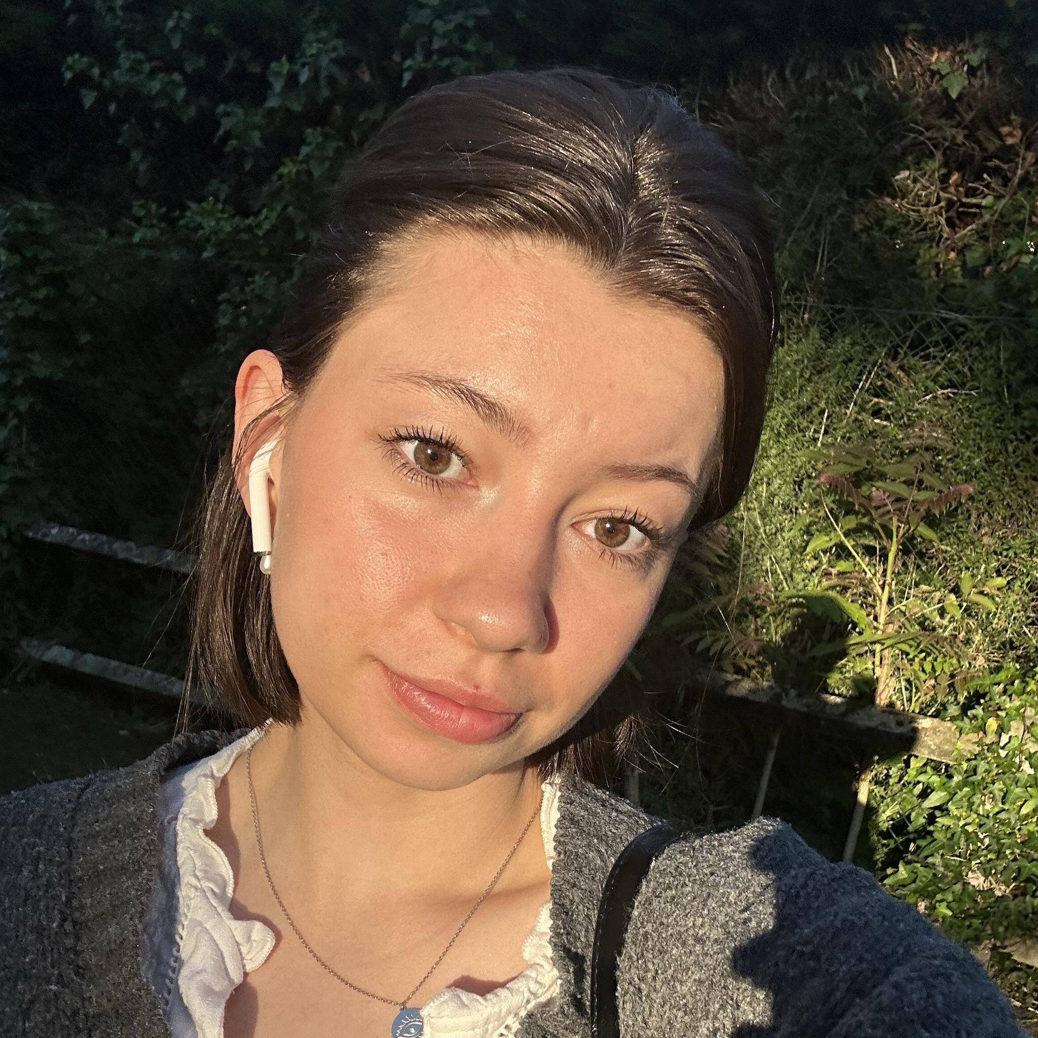 Eva Couronneau