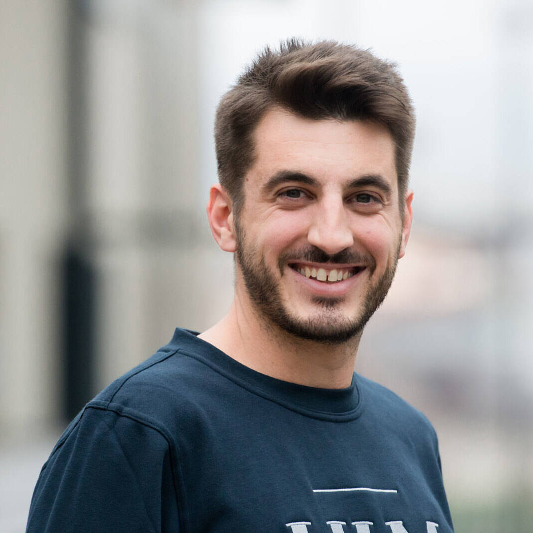 Mickael Gros - Consultant Growth Marketing, Acquisition & IA