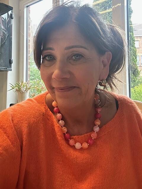 Regine D. - assistance administrative-droit du Travail.