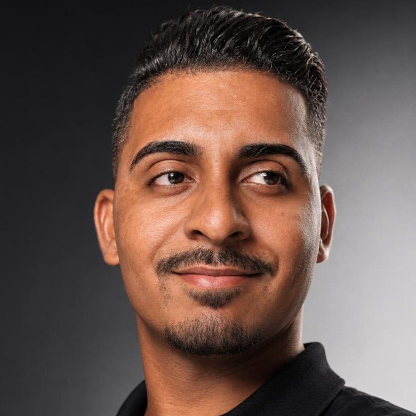 Luckerwan Manent - Consultant