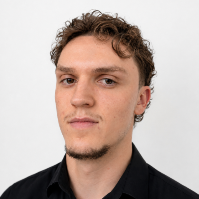 Sil Van Hunnik - Software & App Developer