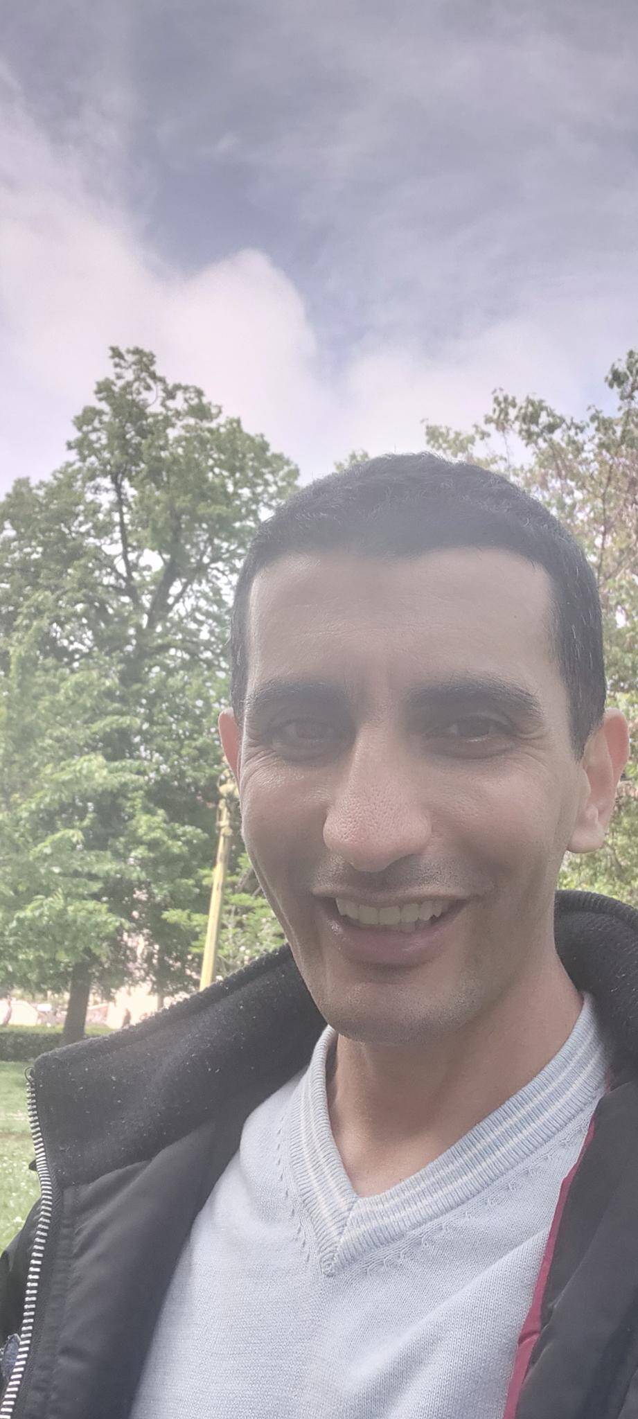 Athmane G. - Data engineer / Consultant décisionnel 