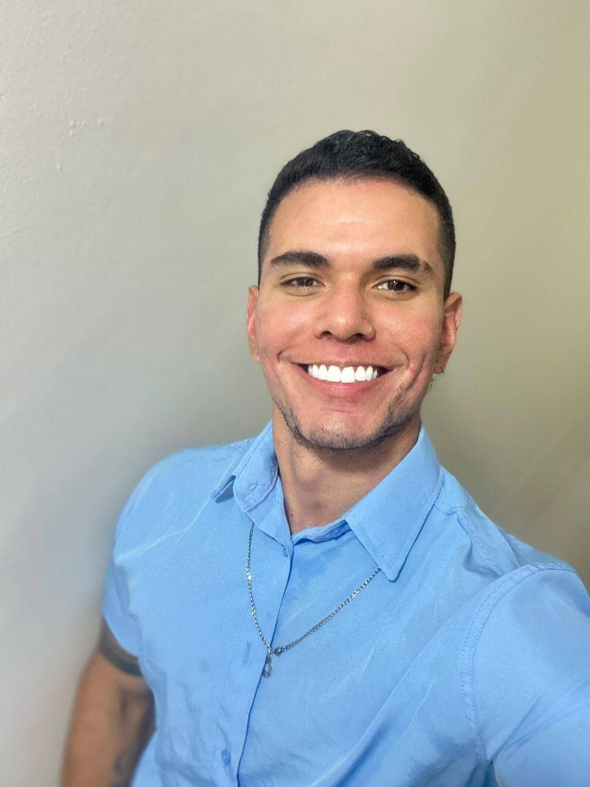 Lucas Lopes - Marketing Specialist - Designer / Traffic/ Videos