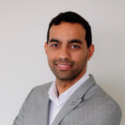 Imene  - Expert Compliance Fintech & Banque | Agréments