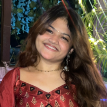 Nandini Kansariwala - Digital Marketing | Operations | E-Commerce