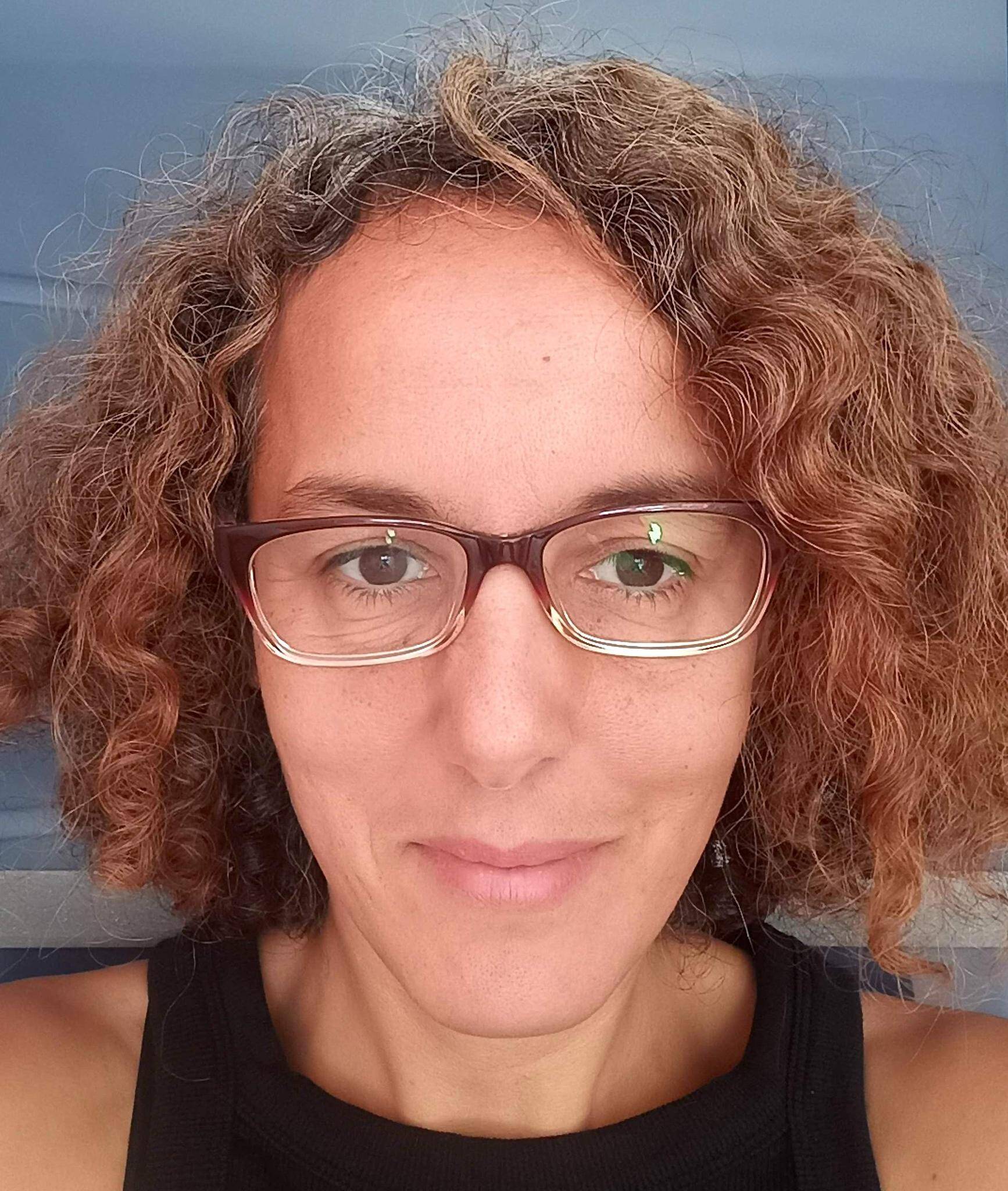 Leila Khouas - Développeur C/C++/Python, Data Science