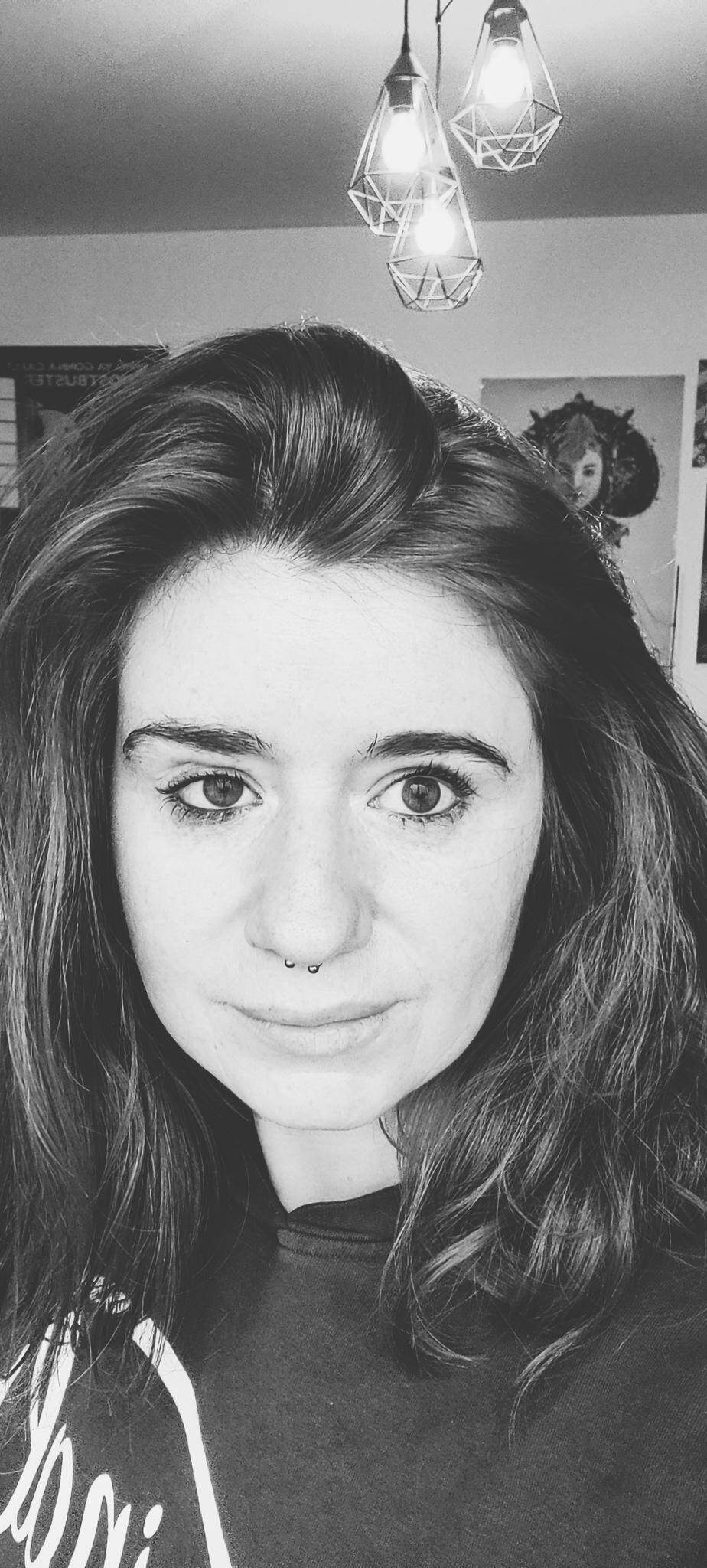 Lorraine  - Webdesigner & Spezialist für No-Code-Automatisierung