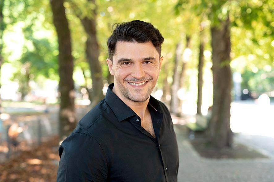 Dr. Mirza Klimenta