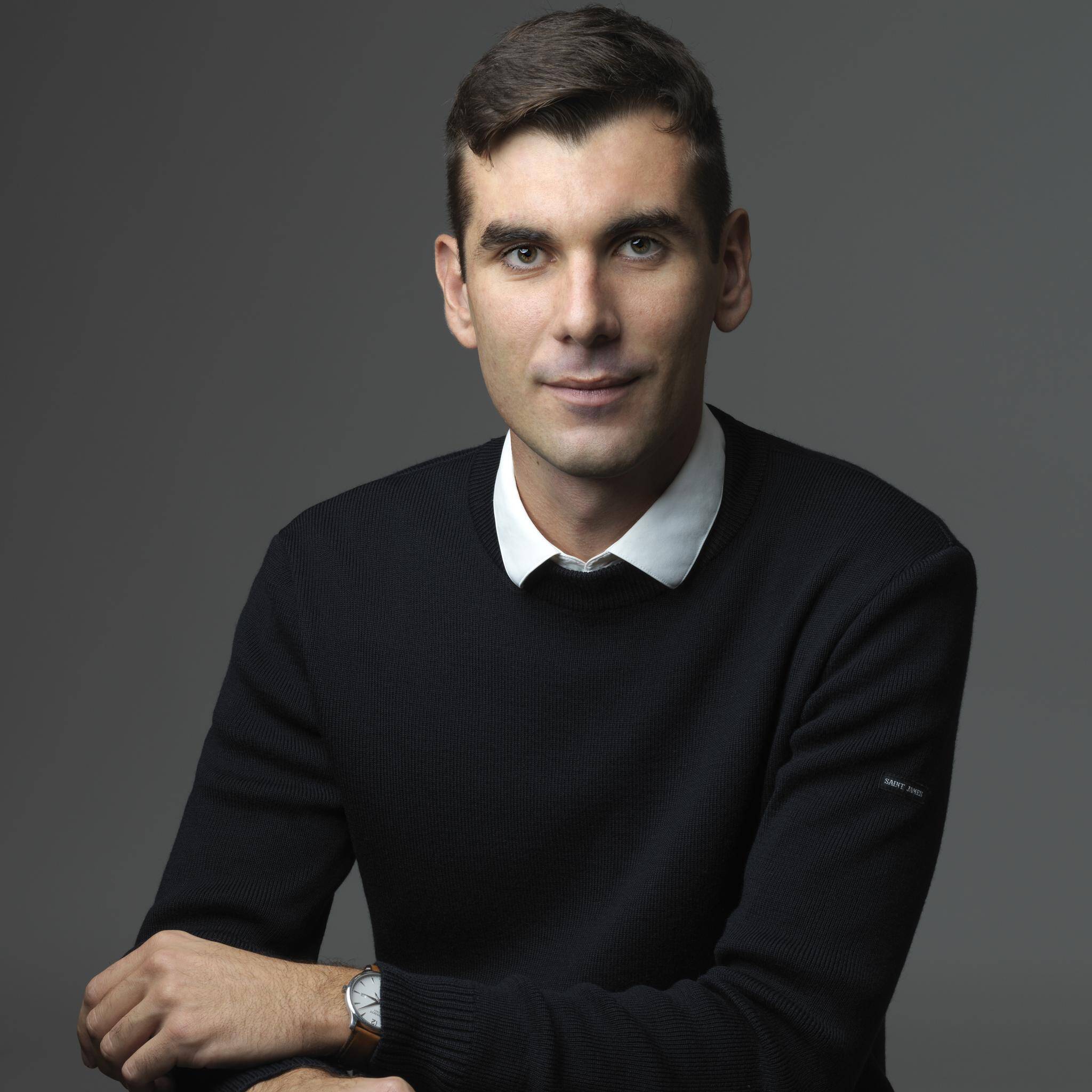 Adrien M.