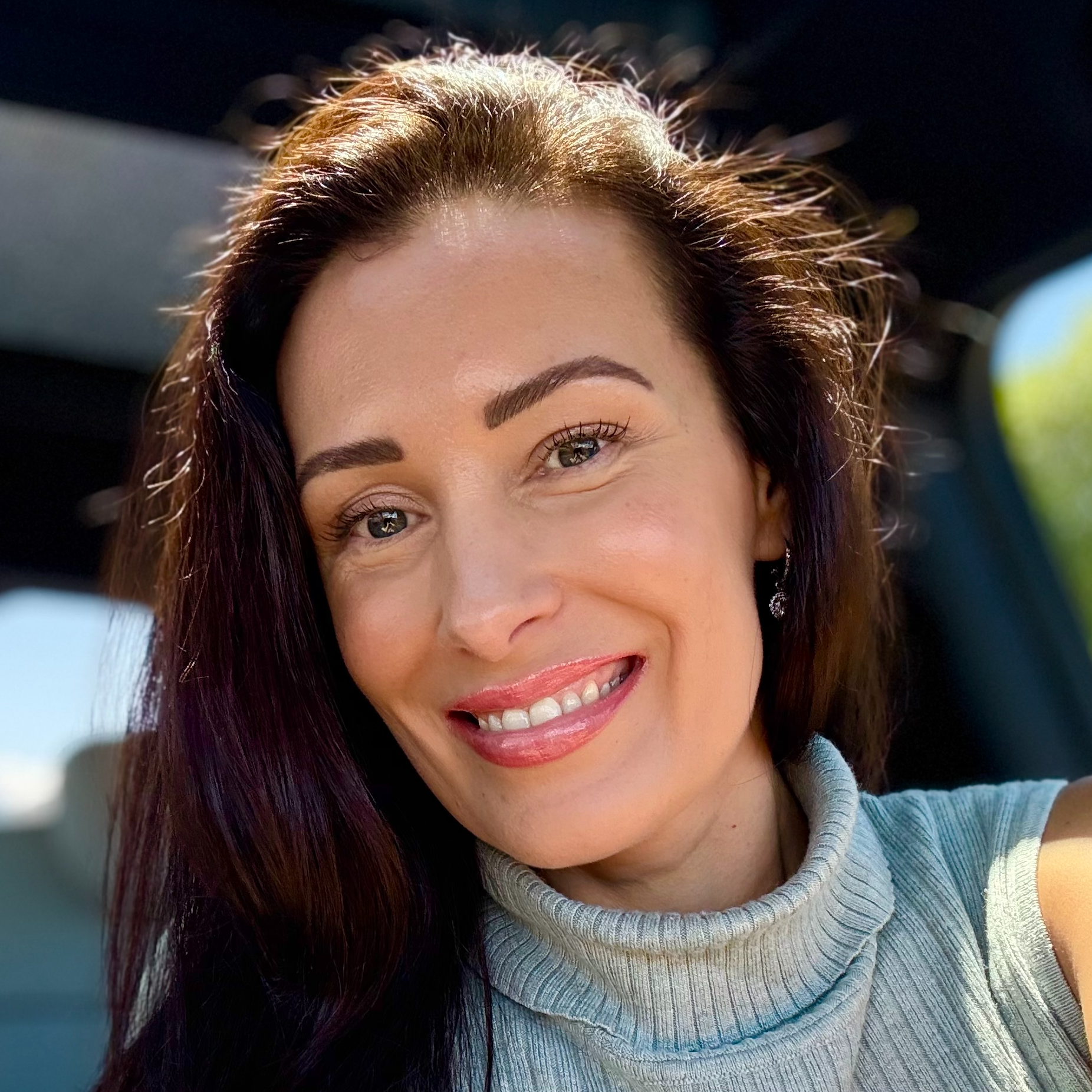 Ulyana U. - Power BI Developer | Data Modeling | Dashboards