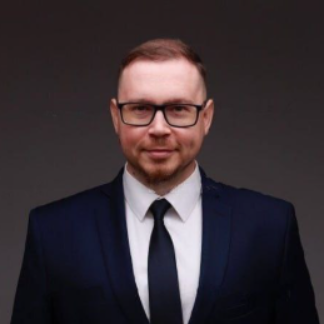 Stanislav Sevriukov - Senior Power BI & Microsoft Fabric Expert