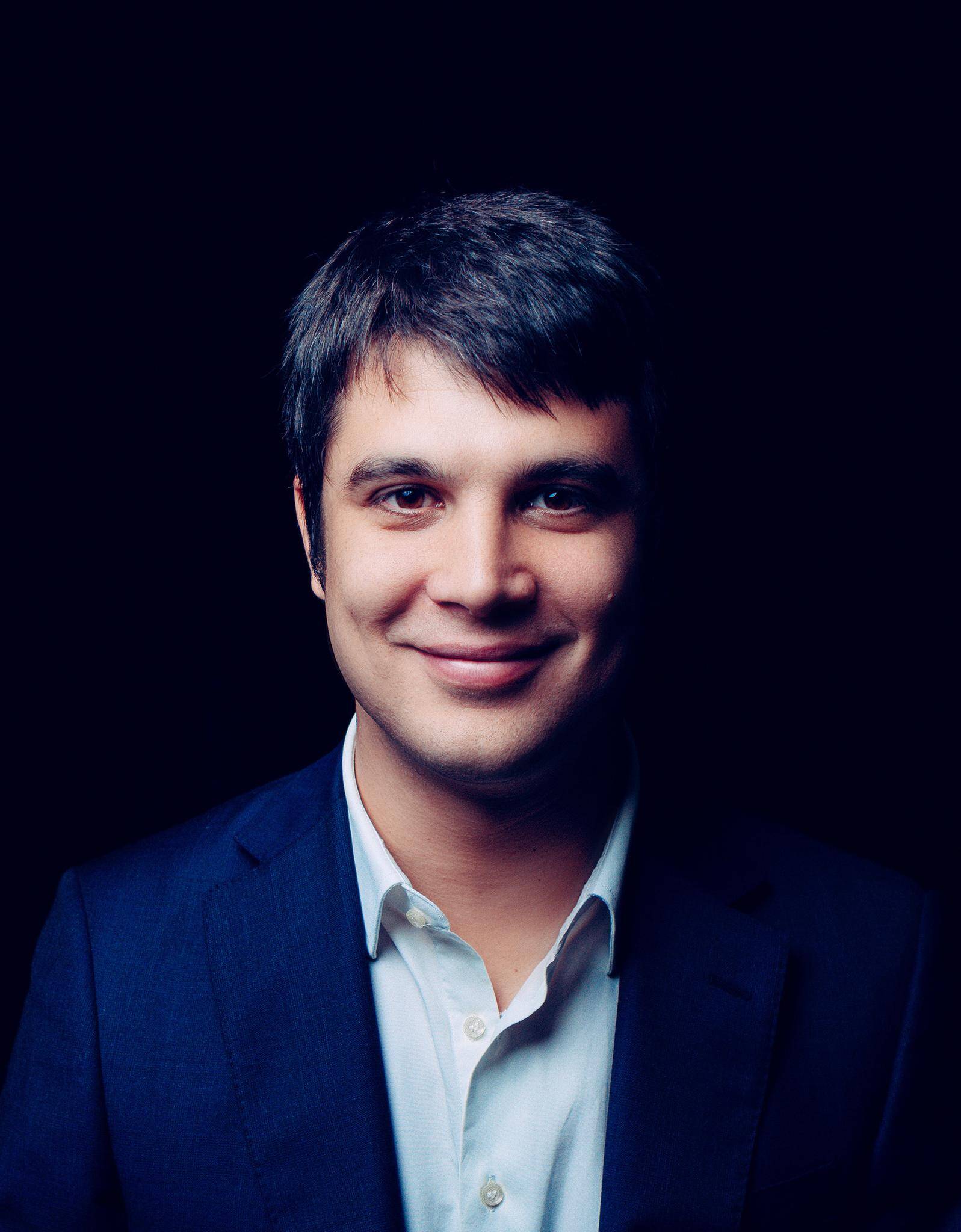 Roberto B. - PPC/Digital Marketing|Top Brand CMO|Meta/Google