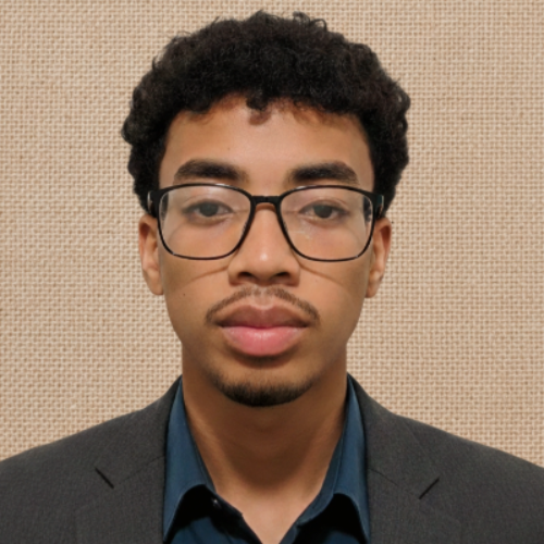 Andraina Ratrimohaja - Community Manager