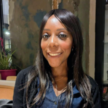 Ada Mané - Consultante CX, Contenus & Knowledge Management