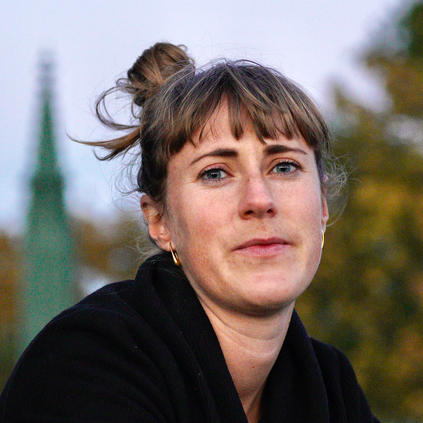 Eloise M. - Graphic Designer & Art Direction 