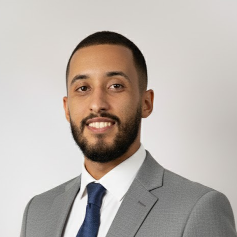 Adil  - Desarrollador de Oracle PL/SQL
