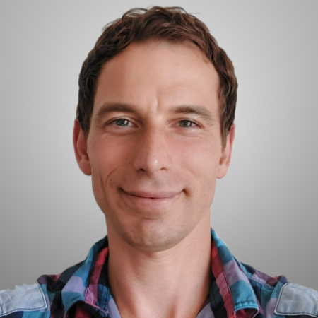 Tomasz Sledz - UX/UI Designer