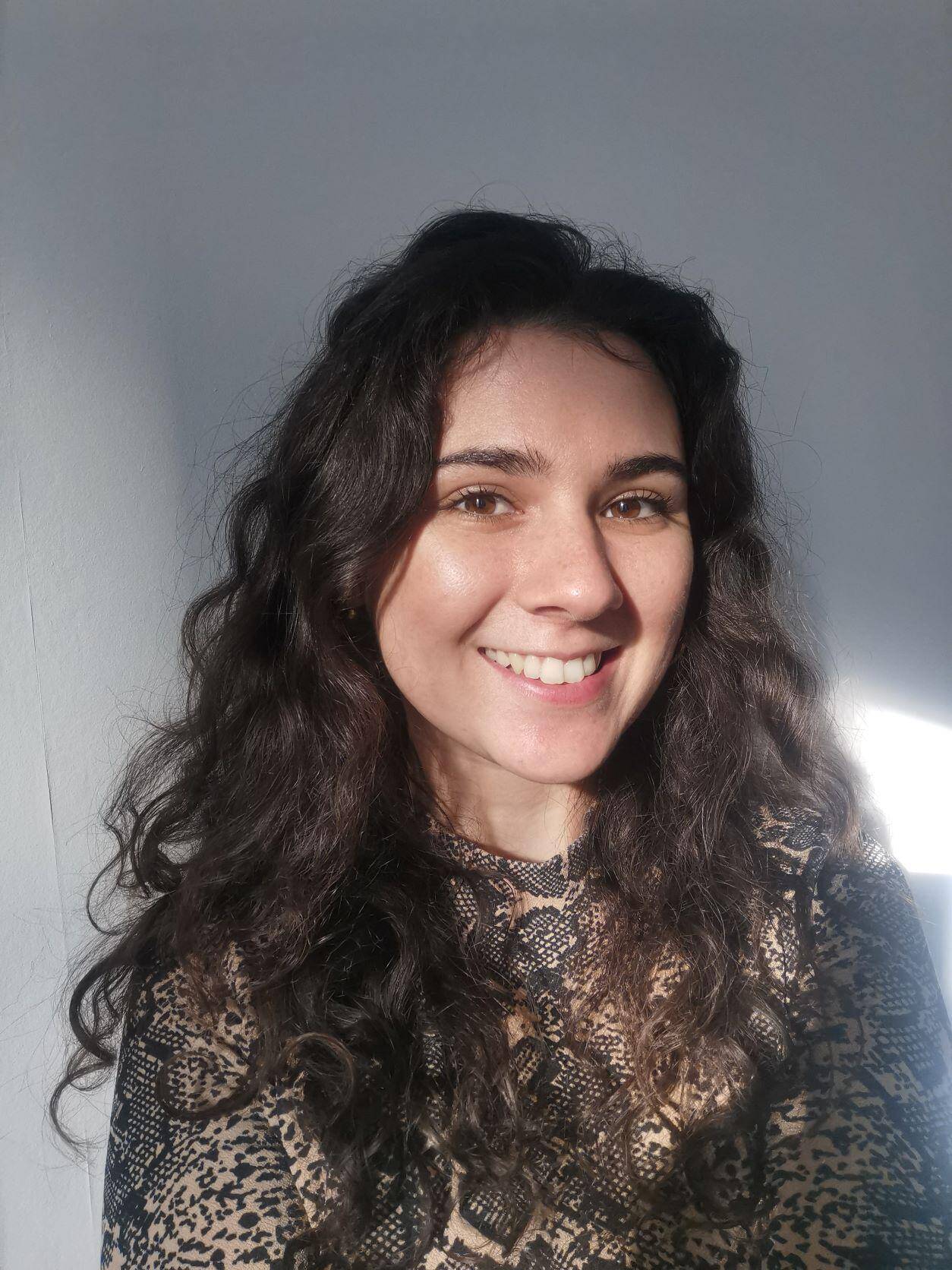 Maïna P. - Traductrice / Editrice / Community Management