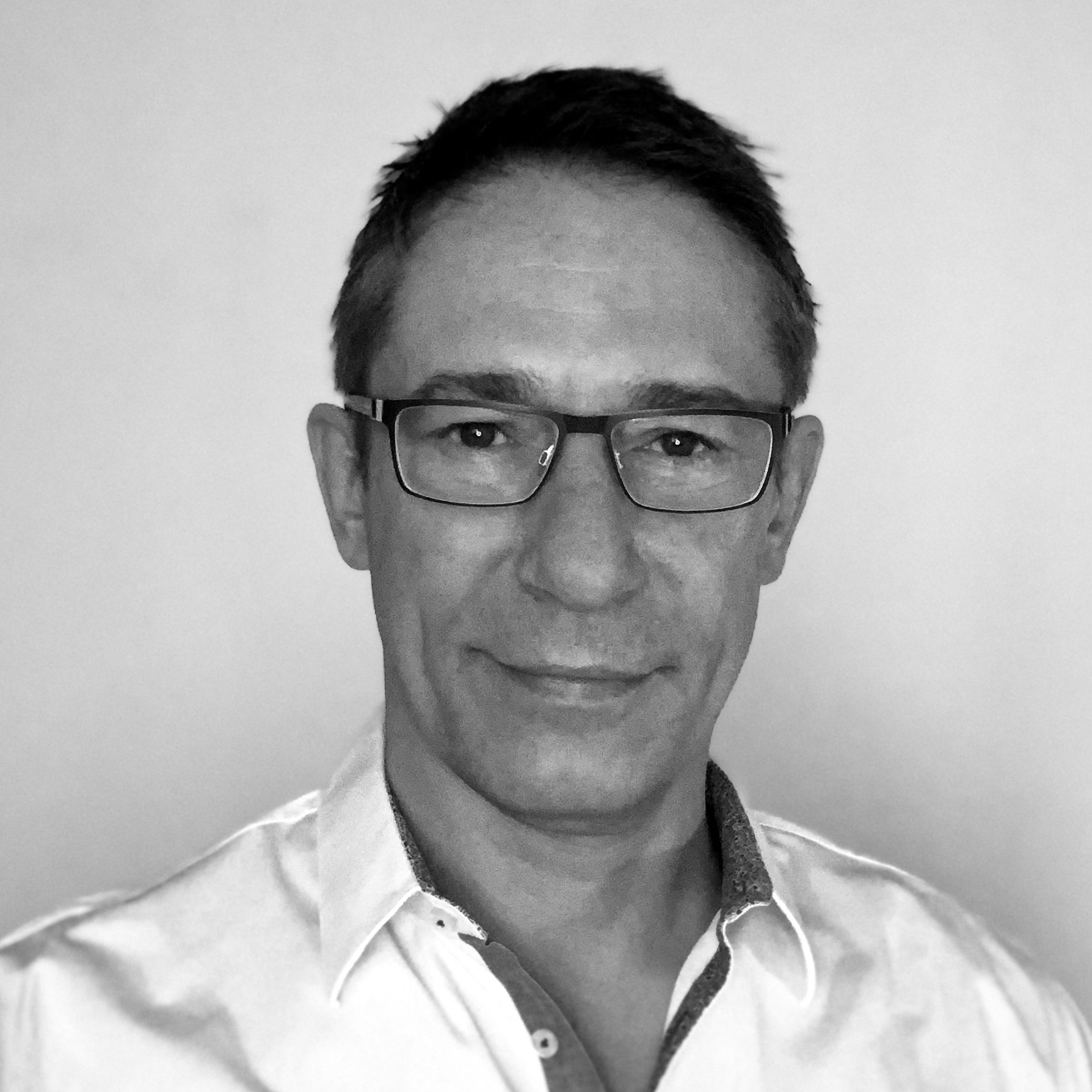 Yves Carau