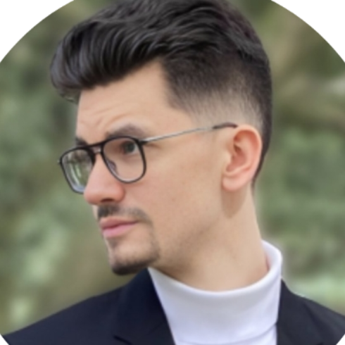 Andrés  - Pentester Senior en Vulnerabilidades Críticas