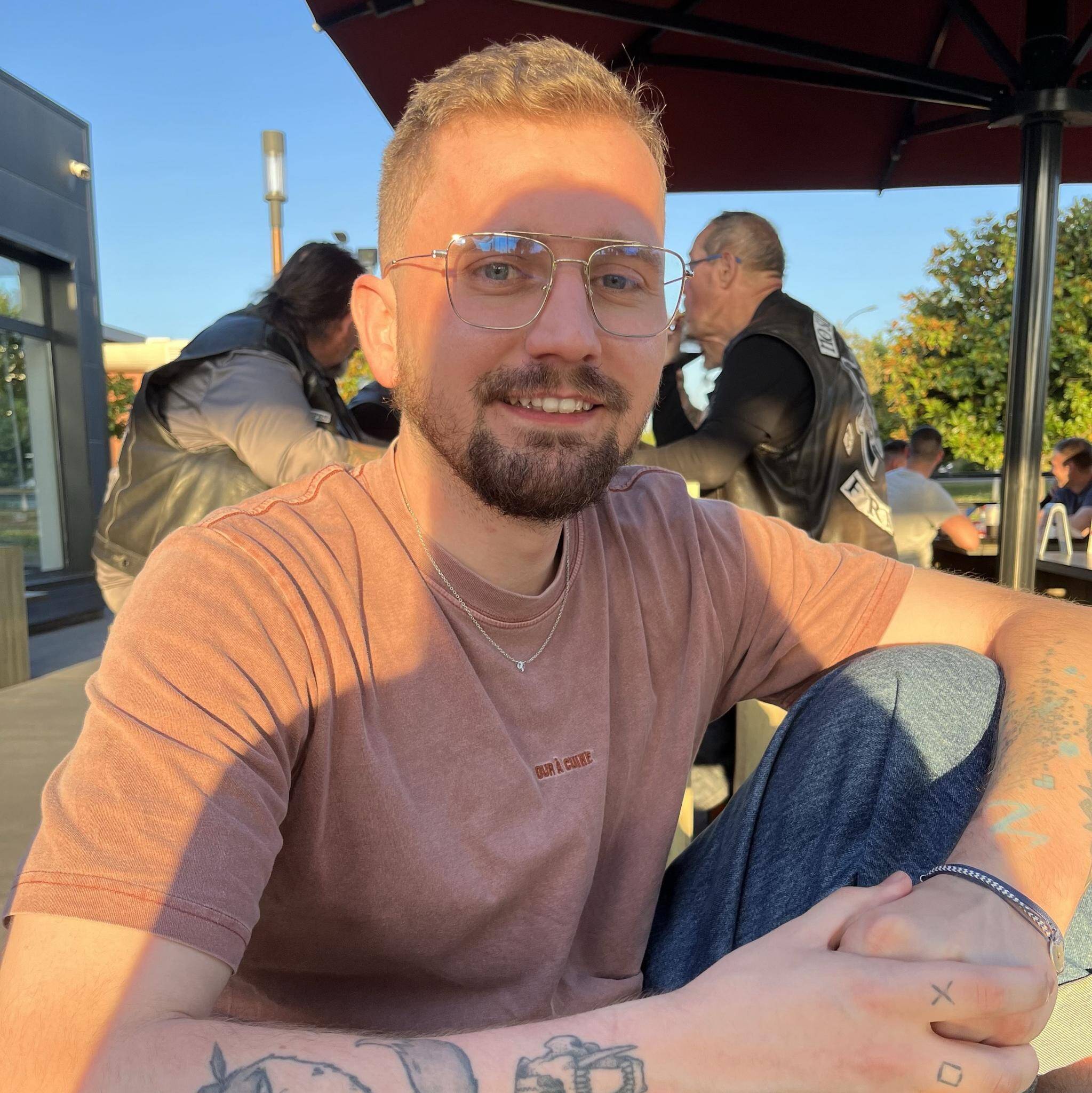 Louis M. - UI Designer - UX Designer | Figma
