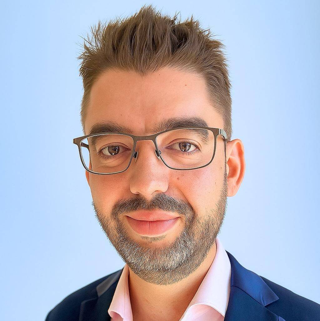Paulo Coelho Reis - Expert HubSpot, API, Office365 & automatisations