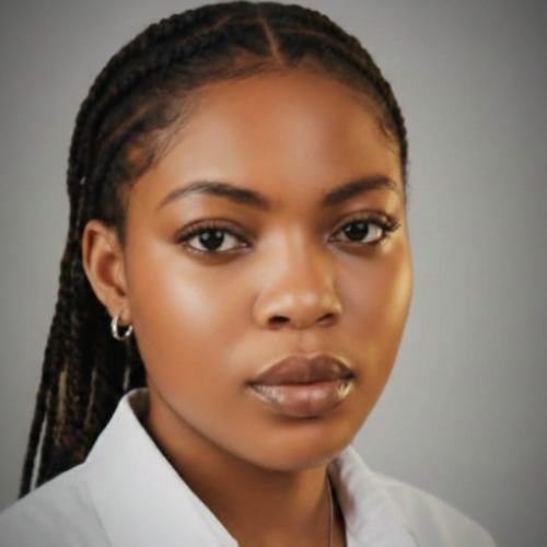 Amina S.