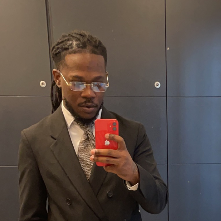 Felix L.