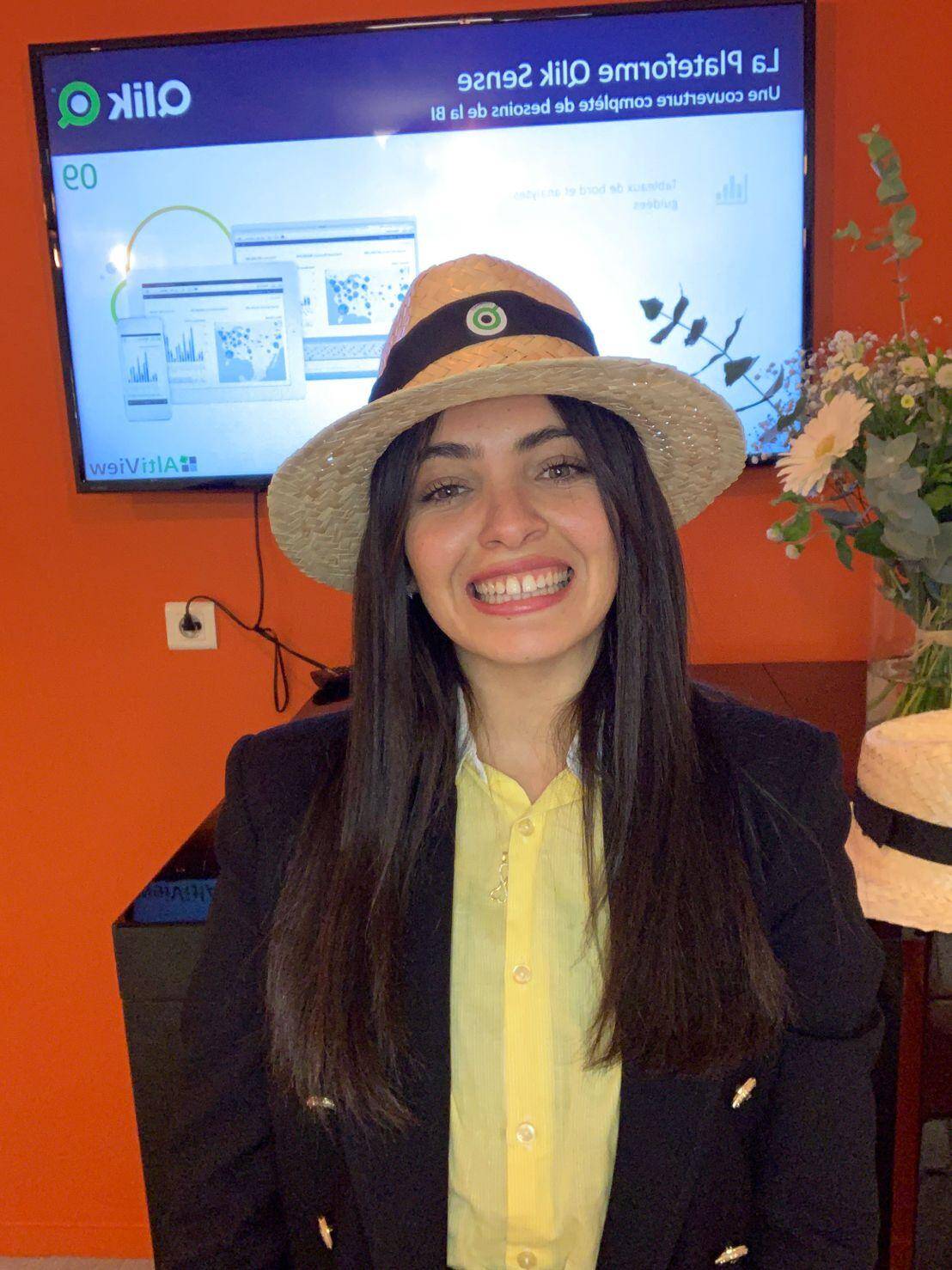 Rania M. - Data Analyst Qlik / SaaS - Certifiée Qlik DA
