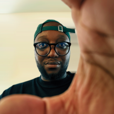 Ibrahim Soumahoro - Personal Branding & Stratégie Narrative | Ex NBA