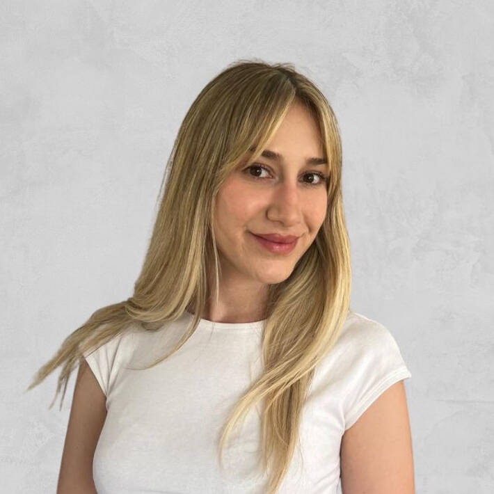 Carla  - Especialista en Google Ads