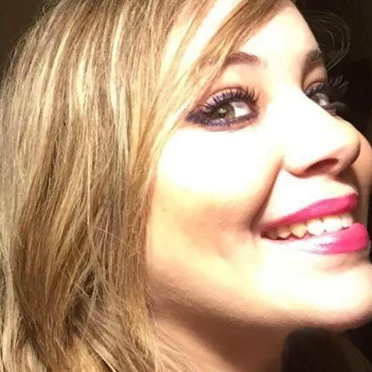 Hakima Sidhoumi