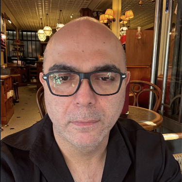 Philippe Bittoun - SENIOR PREDITOR , AI CONTENT CREATOR