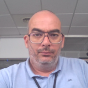 Riad Chiet - Technicien en maintenance Informatique et réseau