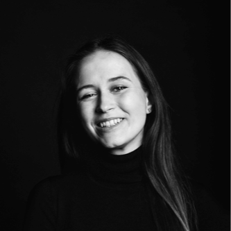 Alena  - Senior Business Intelligence Specialist
