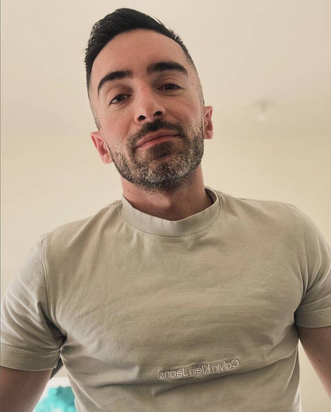 Milan G. - AI Practitioner | Web Developer