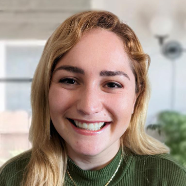 Lizzette Ramirez - MARKETING & COMMUNICATION | ÉVENEMENTIEL