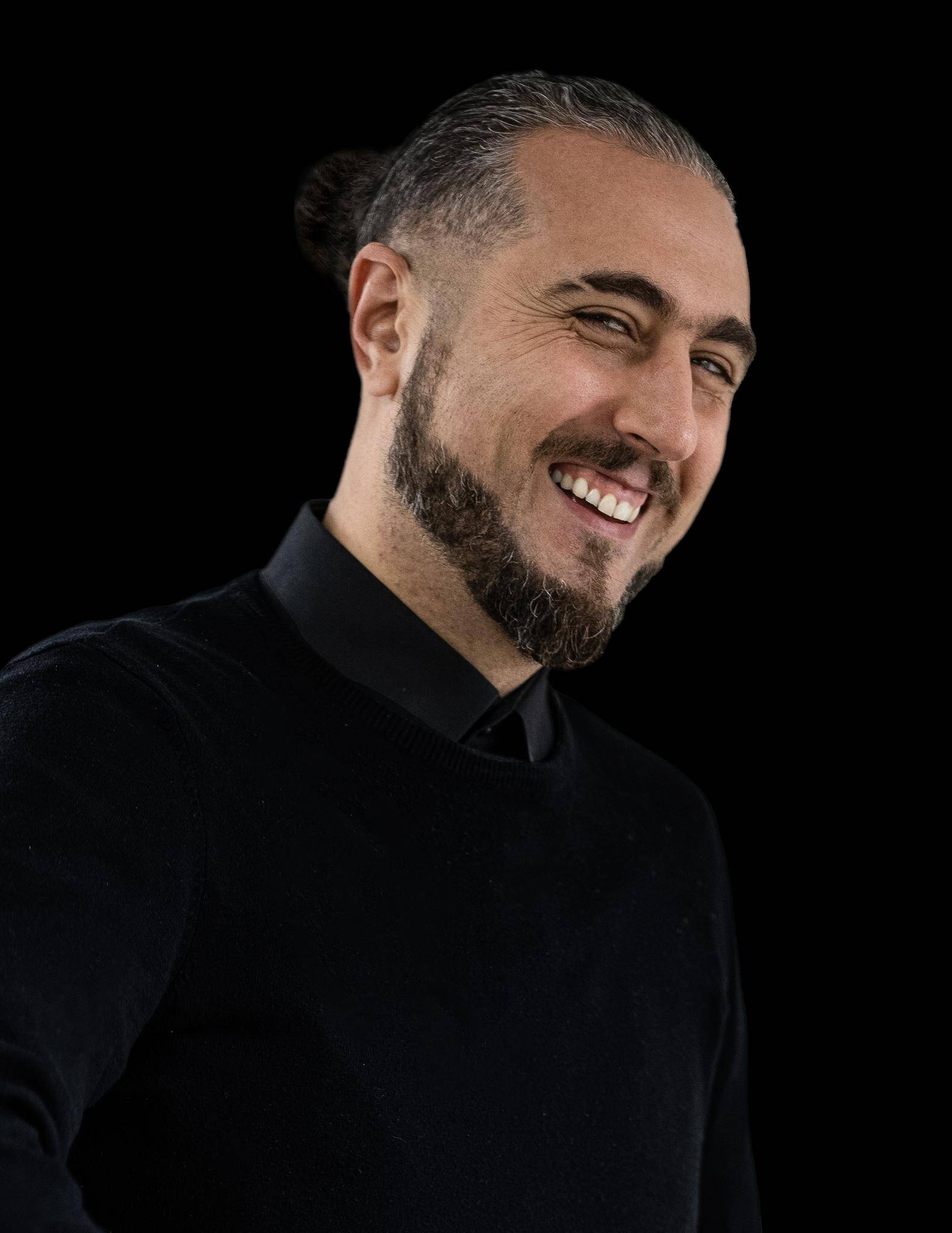 Ilyes K.