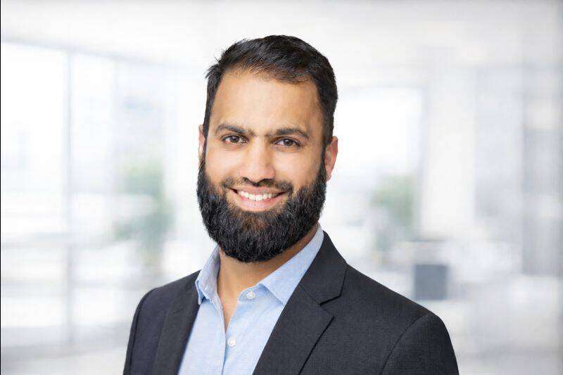 Talha Hussain - Project Manager | Agile Scrum Master | AI Expert